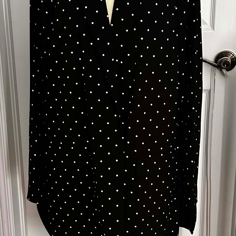 BLAZER, LONG LENGTH, BLACK WITH WHITE POLKA DOTS, SIZE 4X, OPEN FRONT, SUIT COLL